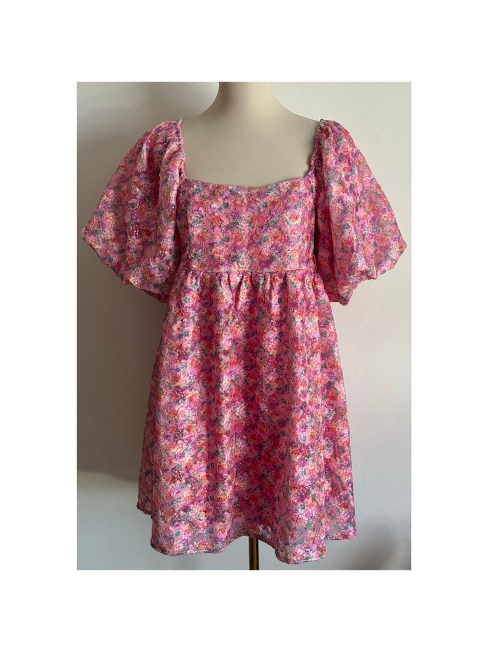 Women's LOVELO Pink Floral Mini Dress with Puff Sleeves - Size M